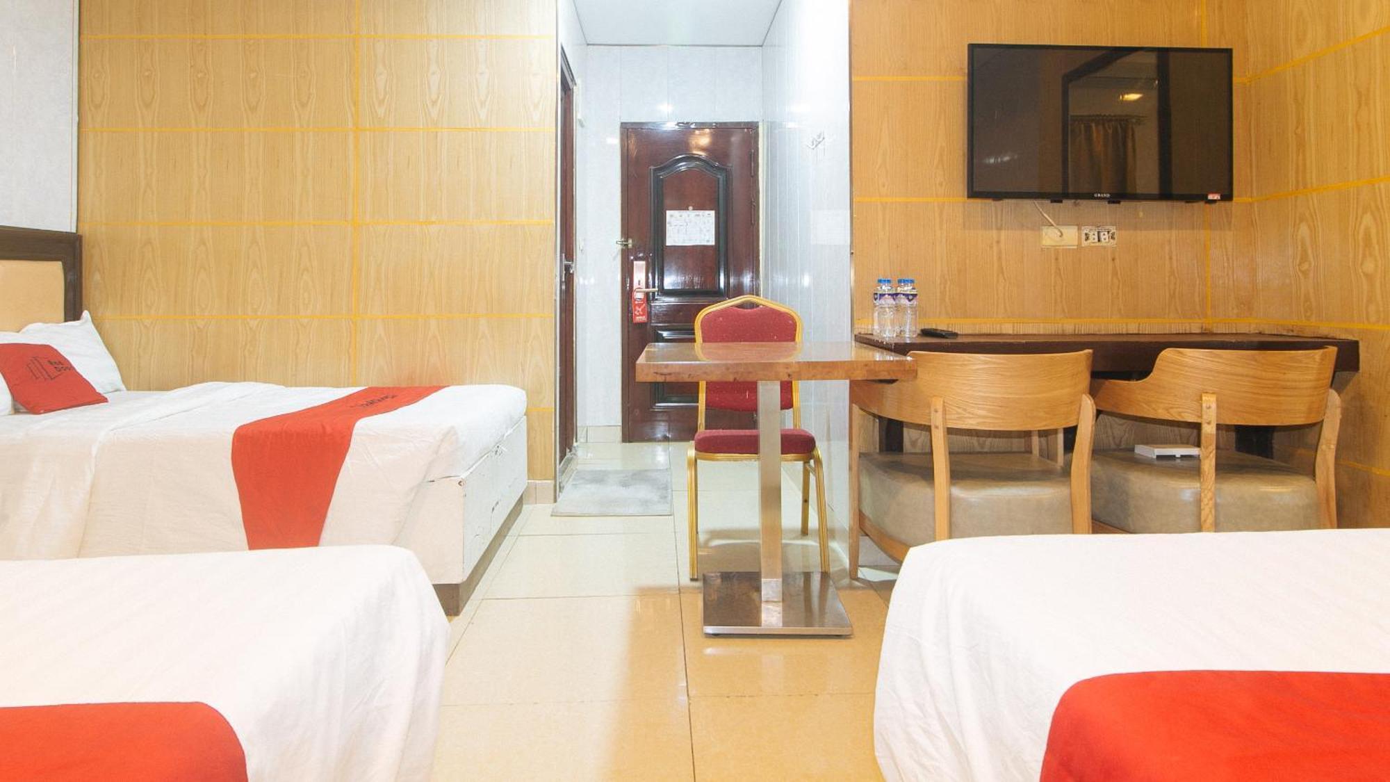 Reddoorz At Winter Hotel Araneta Ciudad Quezon Exterior foto