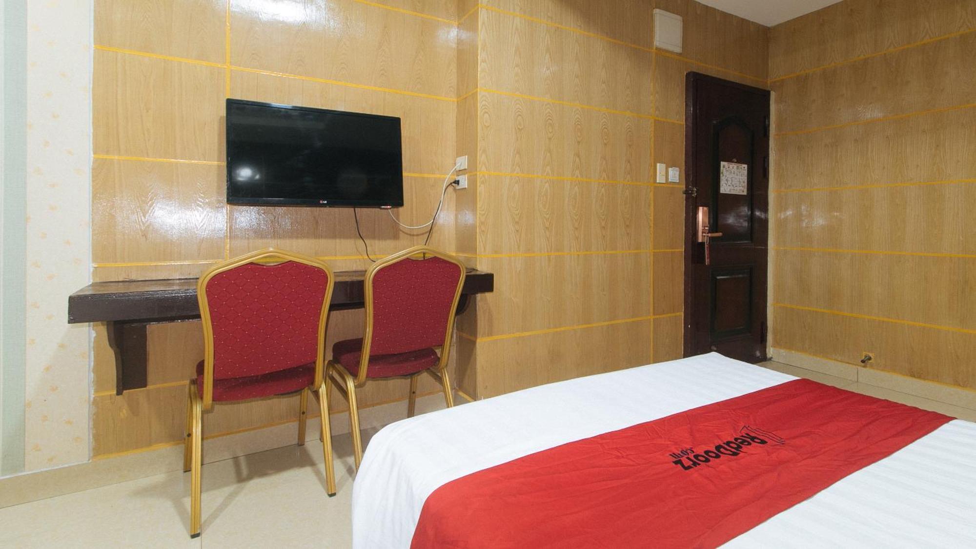 Reddoorz At Winter Hotel Araneta Ciudad Quezon Exterior foto