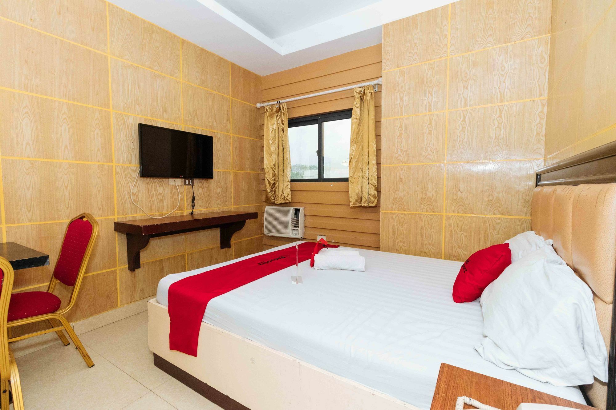 Reddoorz At Winter Hotel Araneta Ciudad Quezon Exterior foto
